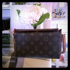 Louis Vuitton Recital shoulder bag